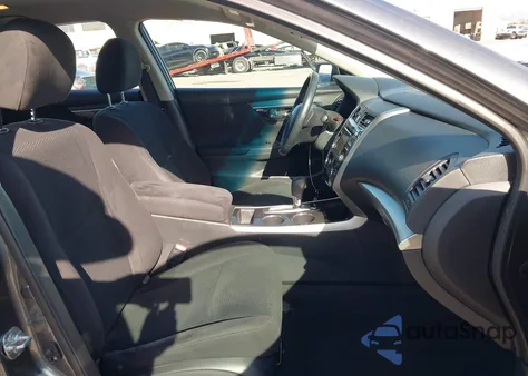 2014 Nissan Altima 2.5 Sv from USA, damaged, VIN 1N4AL3AP8EN227462